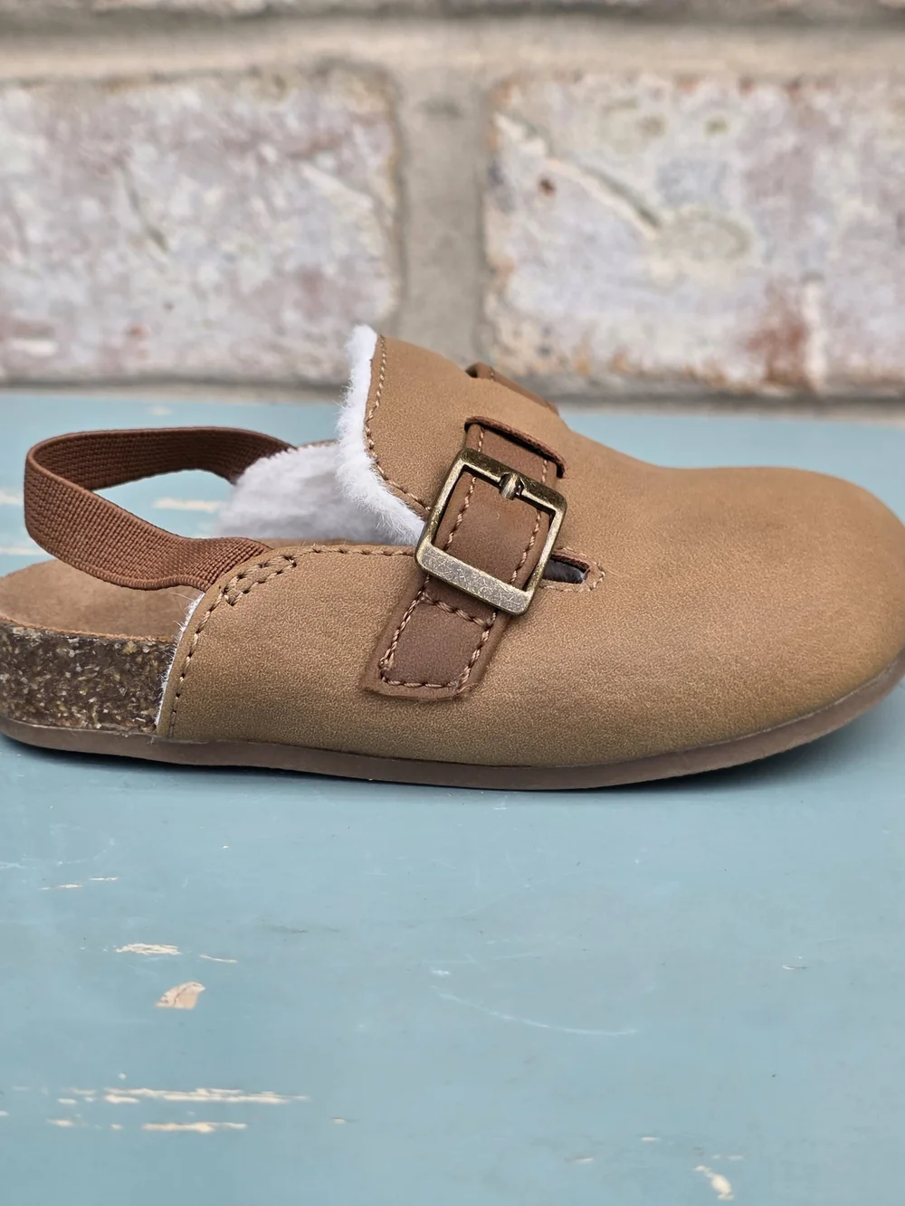 Old Navy Toddler Clogs Size 5 Tan Like New